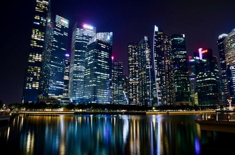 đánh giá 8Day